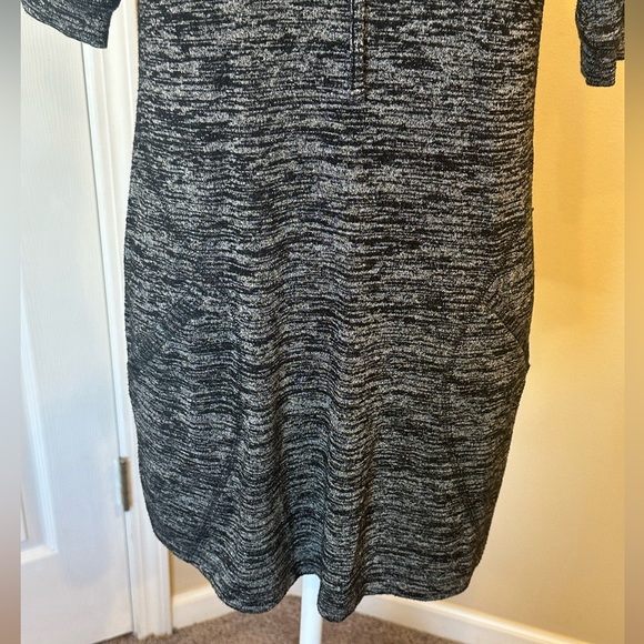 Soma Black Gray Marled Knit Shift Dress Women’s Size XS - Picture 4 of 7